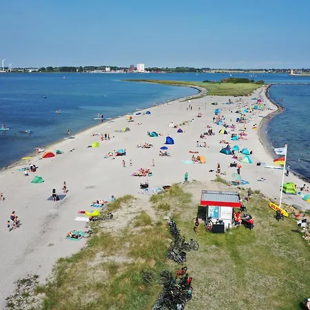 Golf 'n Wave Aktivresort 4* Фемарн