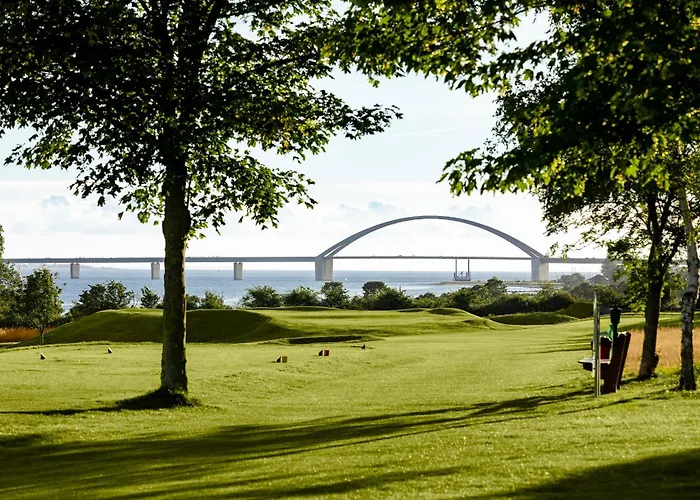 ホテル Golf 'n Wave Aktivresort 4*